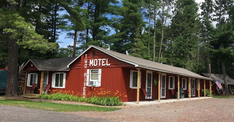 Two Rivers Motel and Cabins - Web Listing (newer photo)